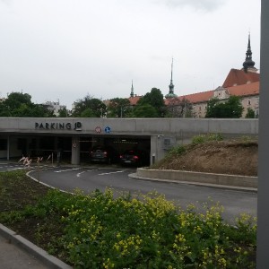 Podzemní garáže Janáčkovo divadlo, Brno